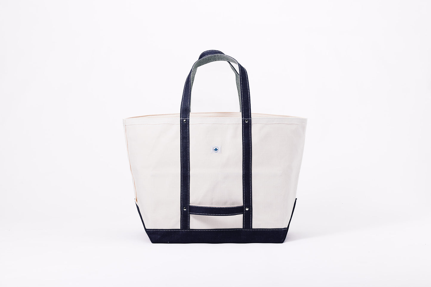 TRAVEL HANDLE TOTE BAG