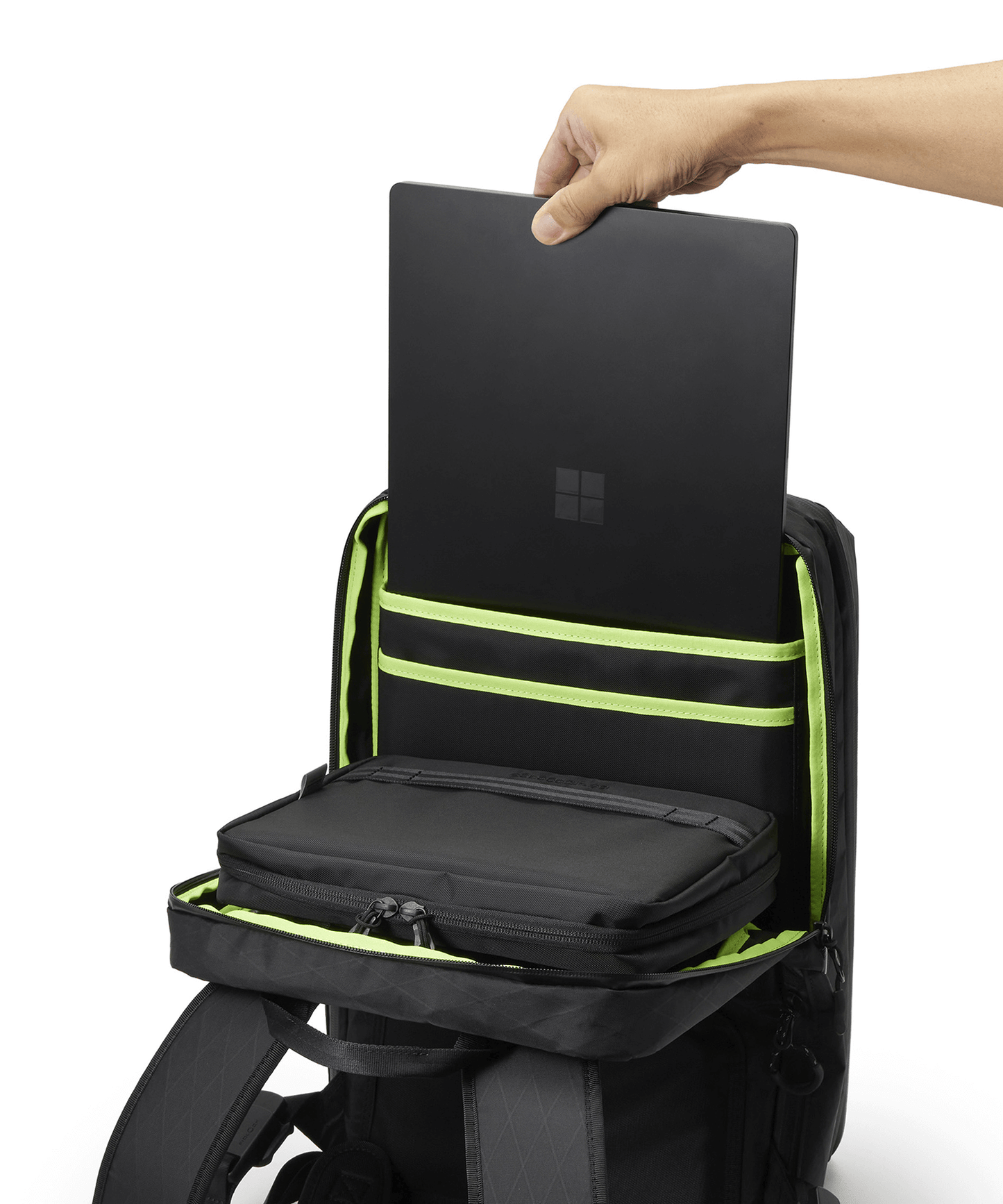 URBAN EXPLORER PRO BLACK X-pac® - CARRY THINGS