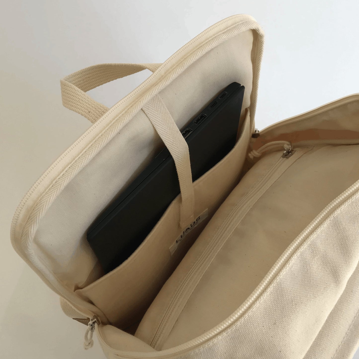 CANVAS 2ROOM BACK PACK