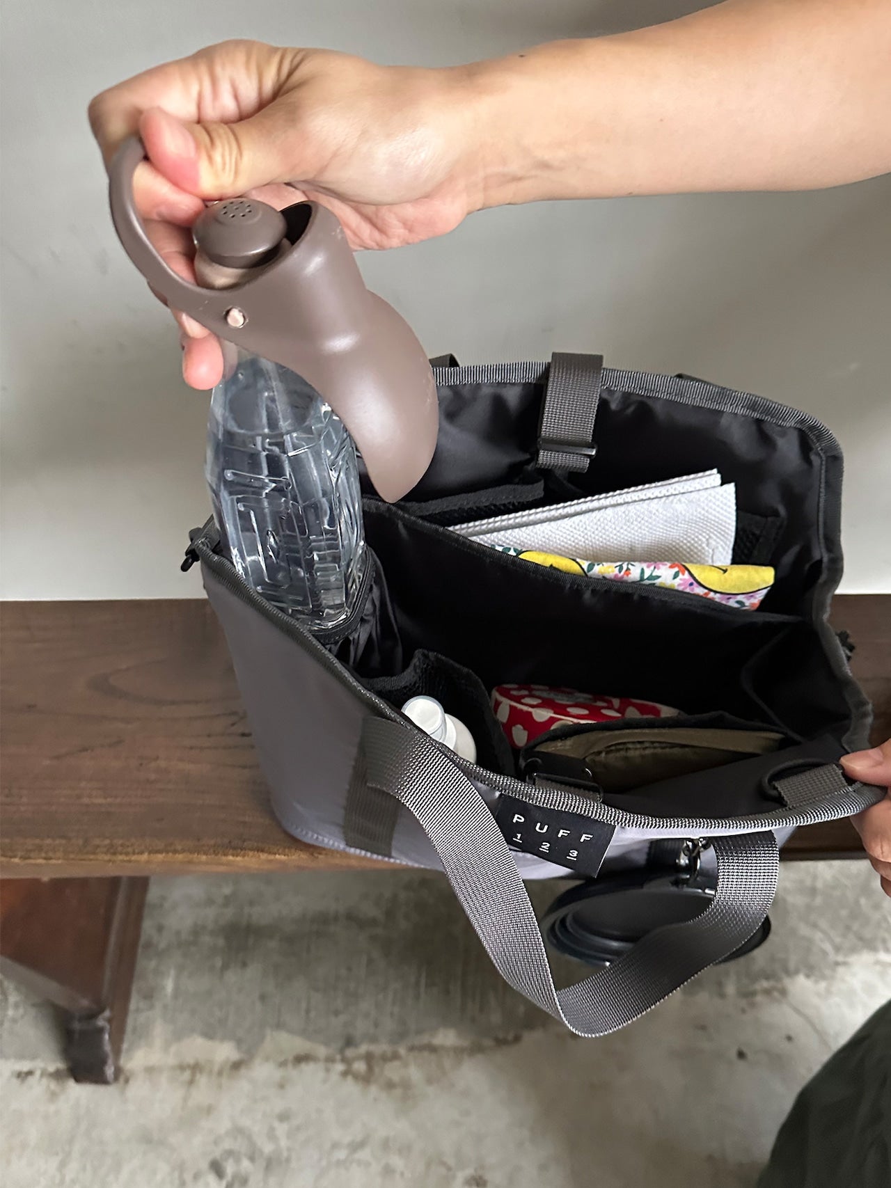 OSANPO TOTE - CARRY THINGS