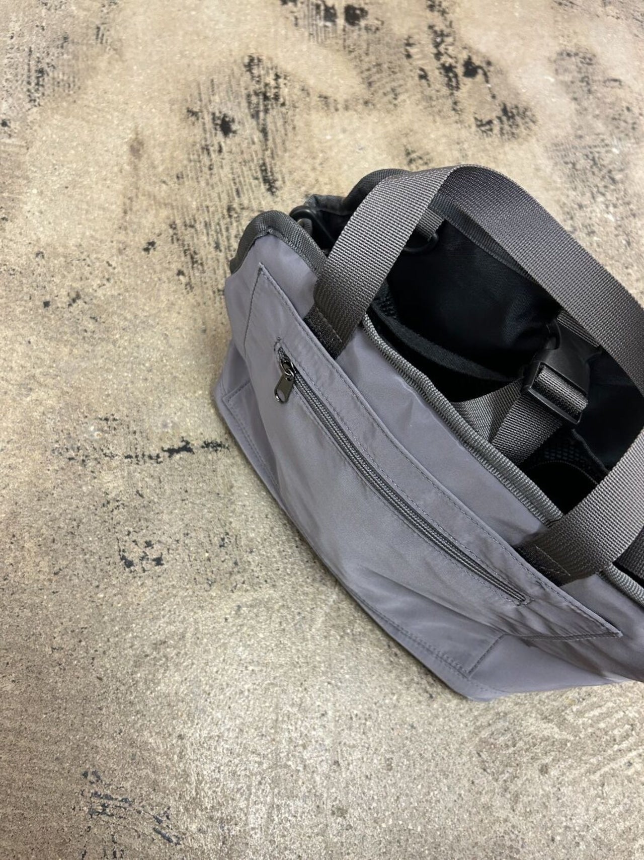 OSANPO TOTE - CARRY THINGS