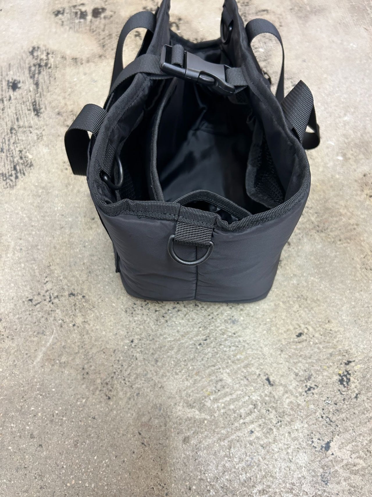OSANPO TOTE - CARRY THINGS