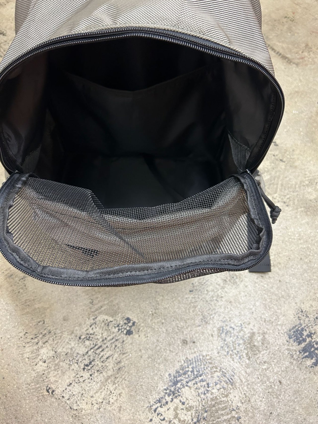 PET CARRY BACKPACK - CARRY THINGS