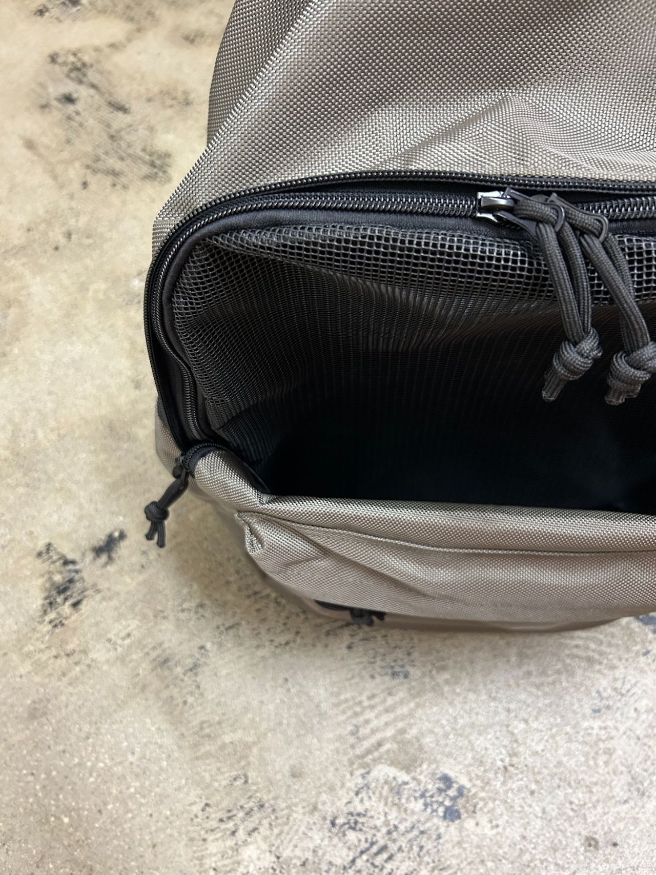 PET CARRY BACKPACK - CARRY THINGS