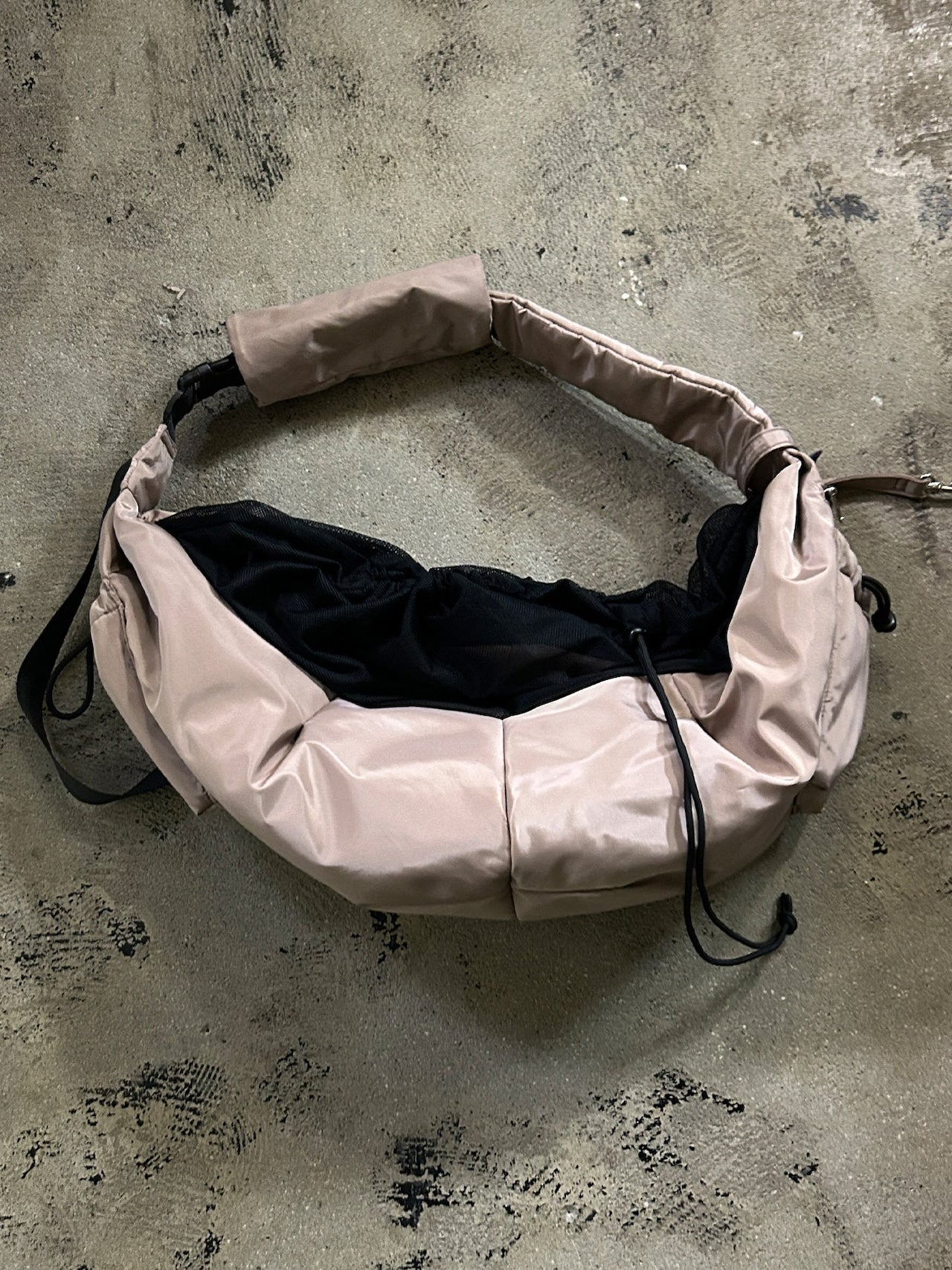 PET PUFF SLING - CARRY THINGS