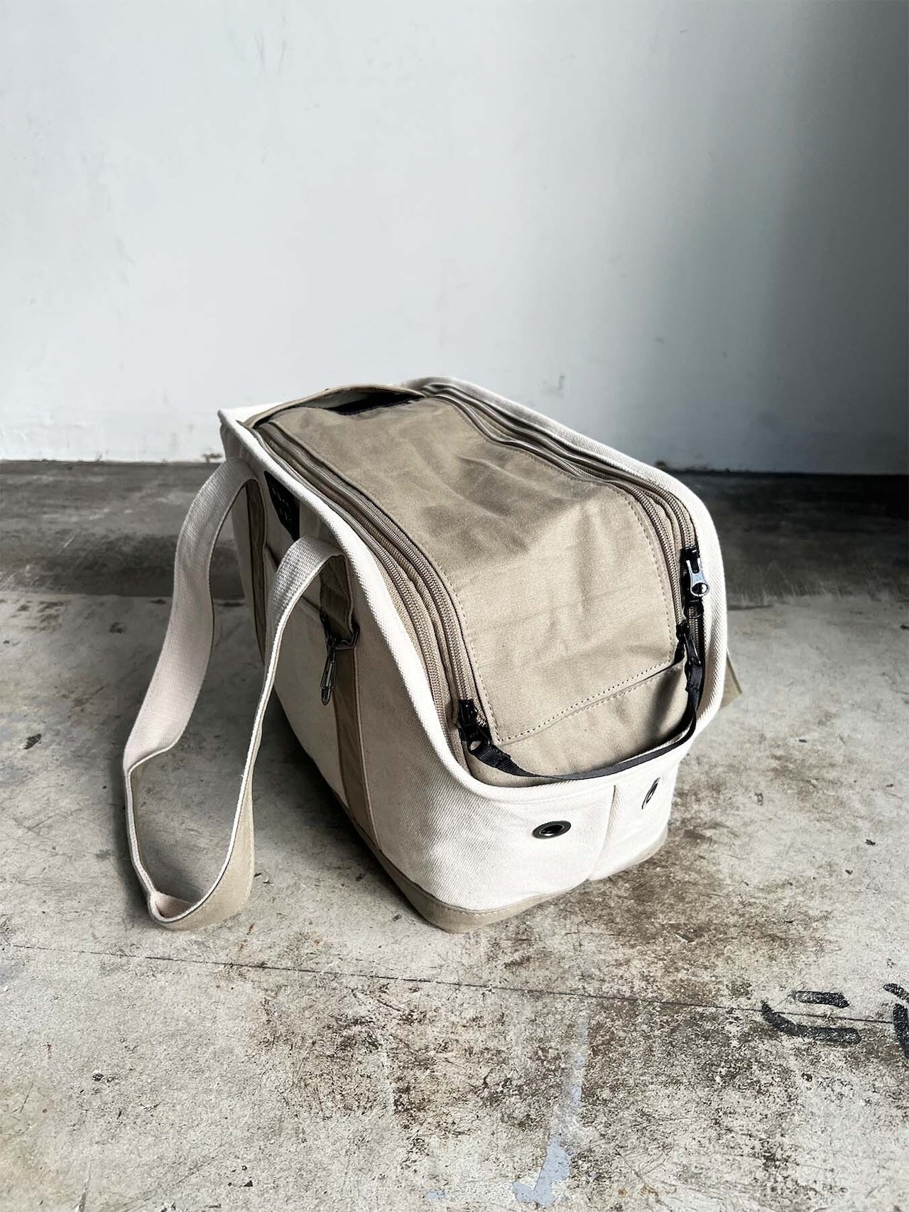 Pet Carrier Canvas Tote M - CARRY THINGS