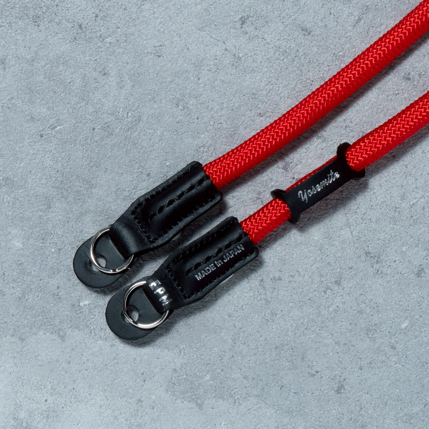 CAMERA STRAP - CARRY THINGS