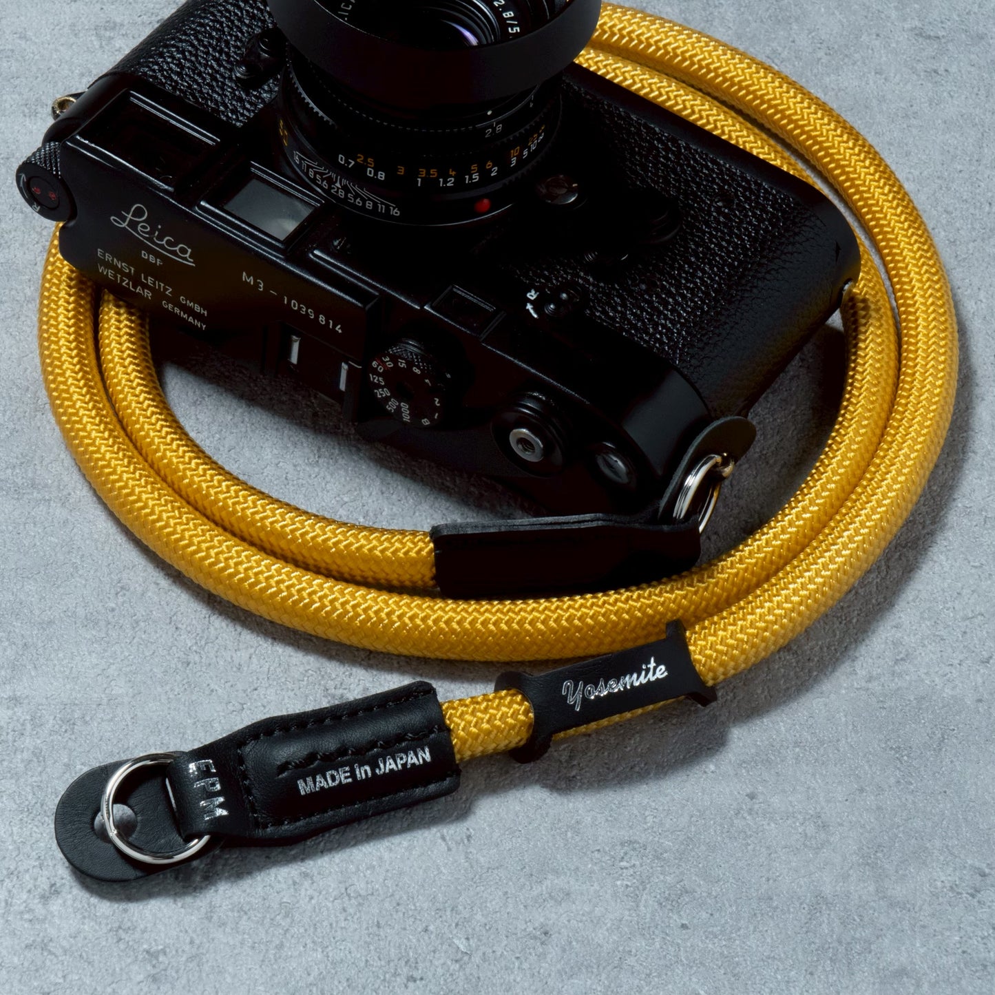 CAMERA STRAP - CARRY THINGS