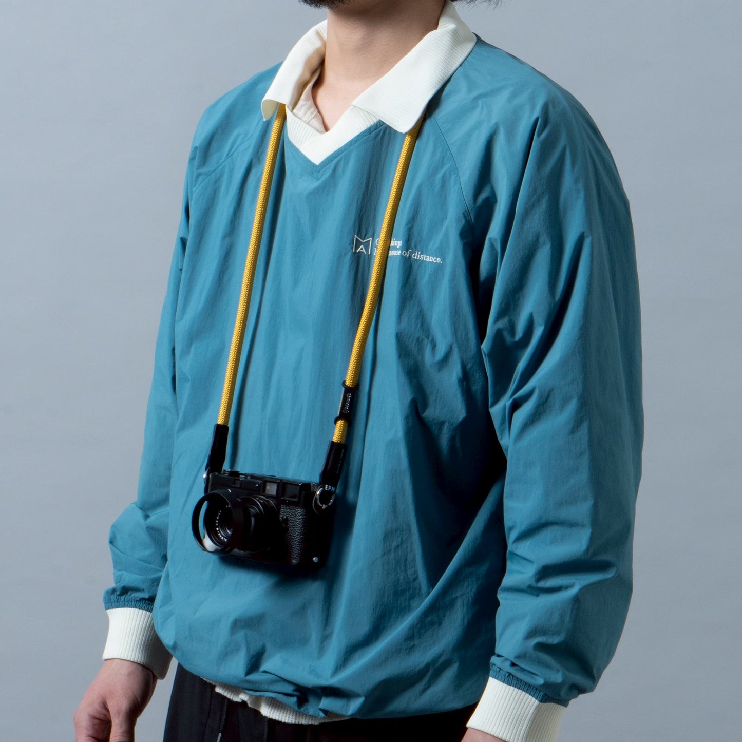 CAMERA STRAP - CARRY THINGS
