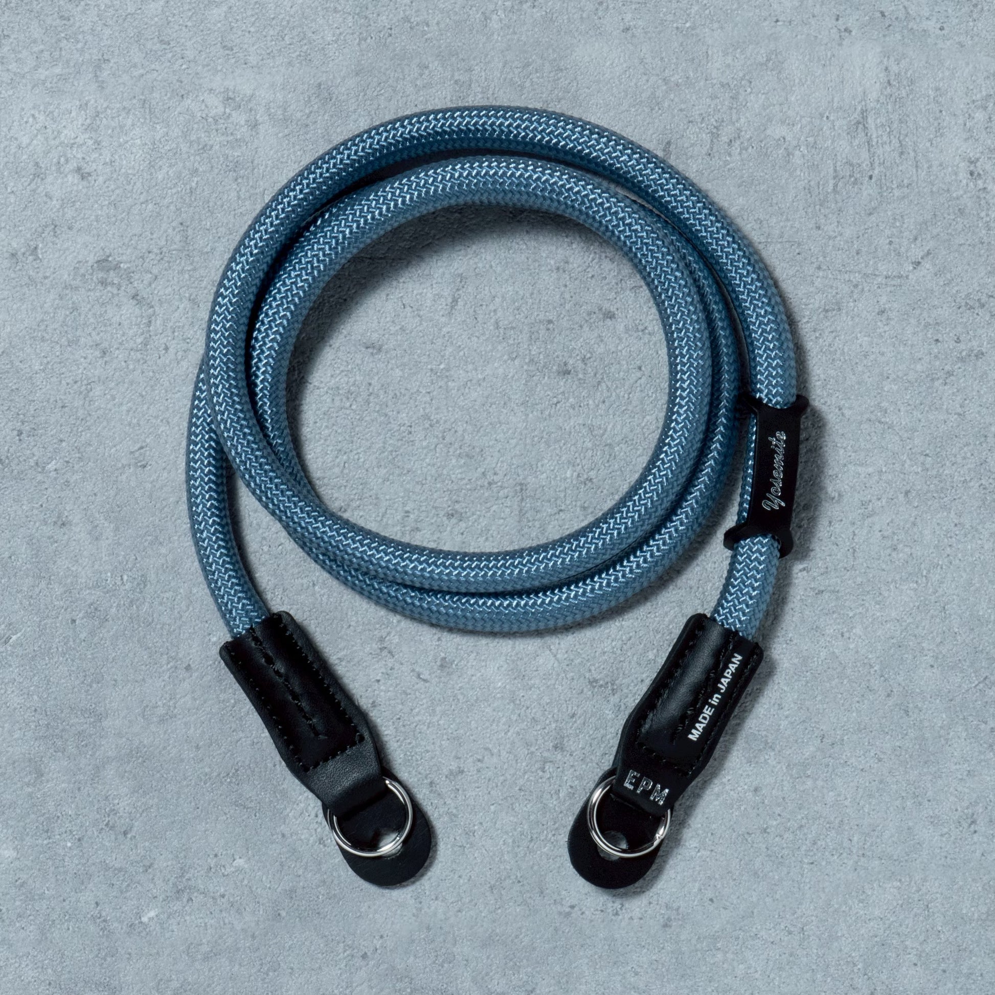 CAMERA STRAP - CARRY THINGS
