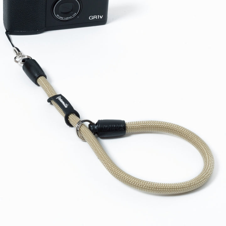 CAMERA HAND STRAP for COMPACT - CARRY THINGS