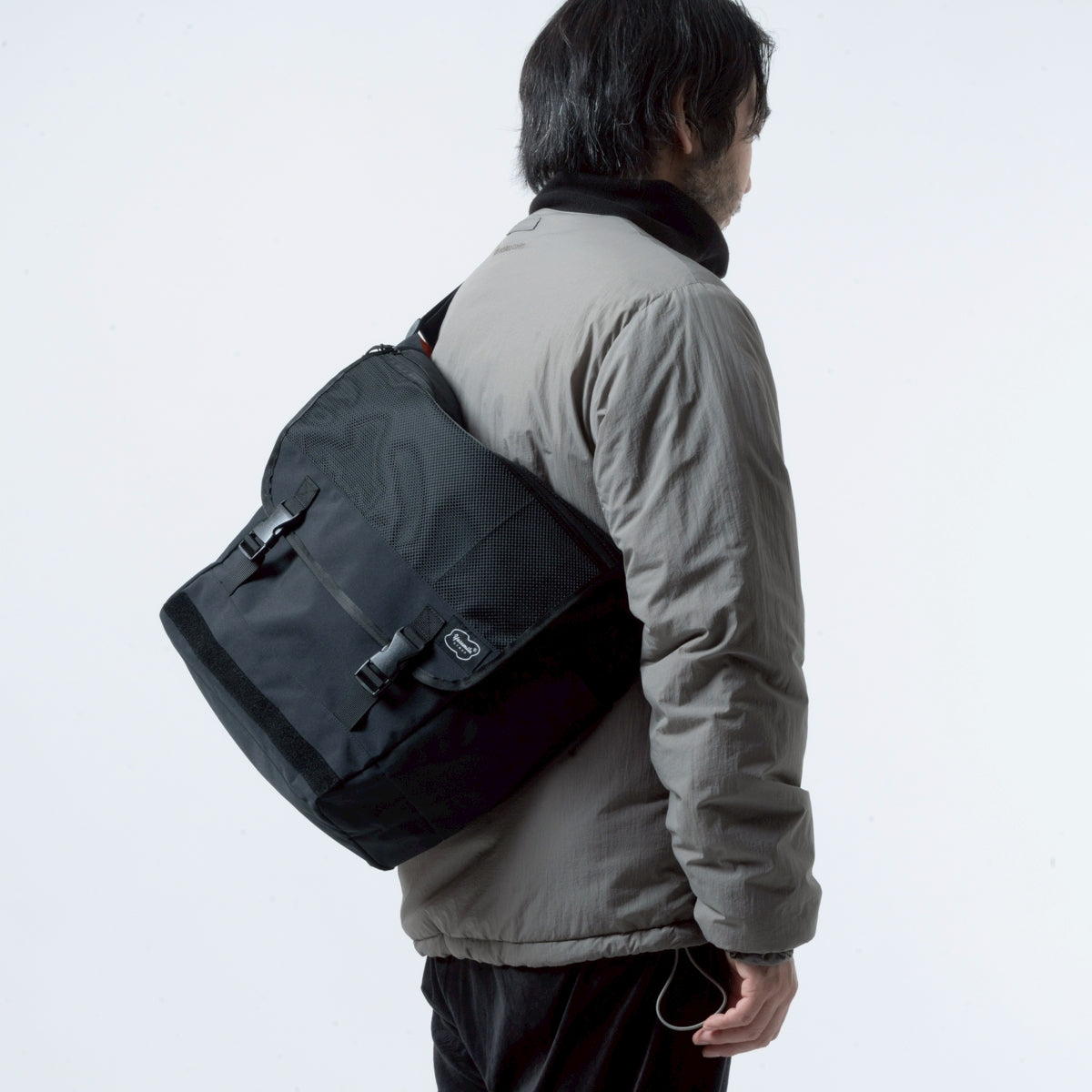 EXPANDER  MESSENGER BAG - CARRY THINGS