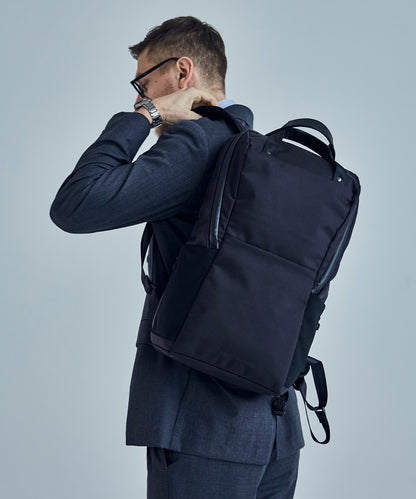 U.C. BACKPACK 2 HA - CARRY THINGS