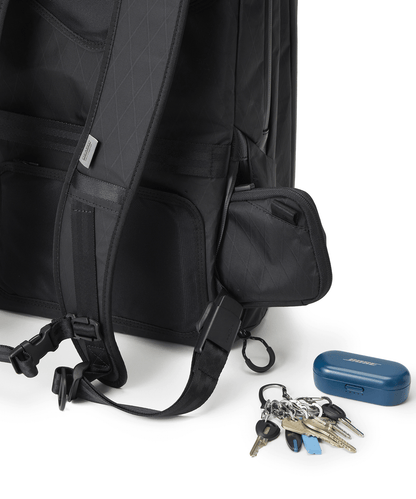 URBAN EXPLORER PRO BLACK X-pac® - CARRY THINGS