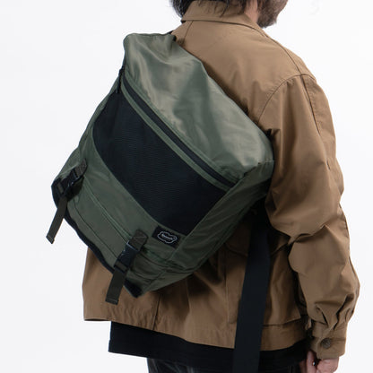 EXPANDER  MESSENGER BAG - CARRY THINGS