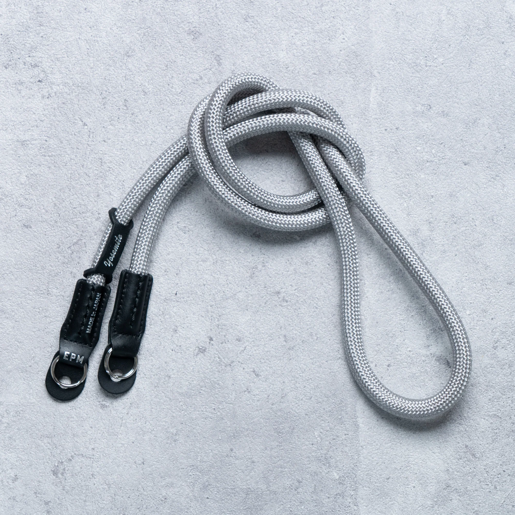 CAMERA STRAP - CARRY THINGS