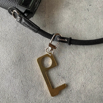 CAMERA STRAP - CARRY THINGS