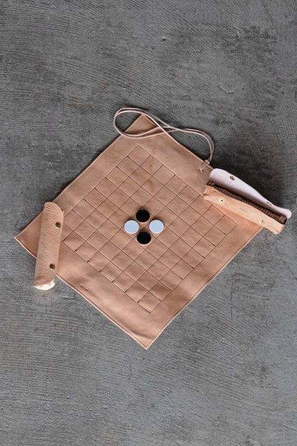 Leather othello - CARRY THINGS