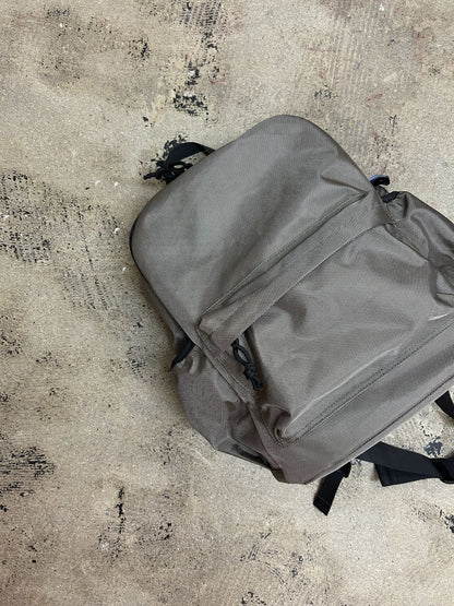 PET CARRY BACKPACK - CARRY THINGS