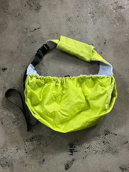 PET REVERSIBLE SLING - CARRY THINGS